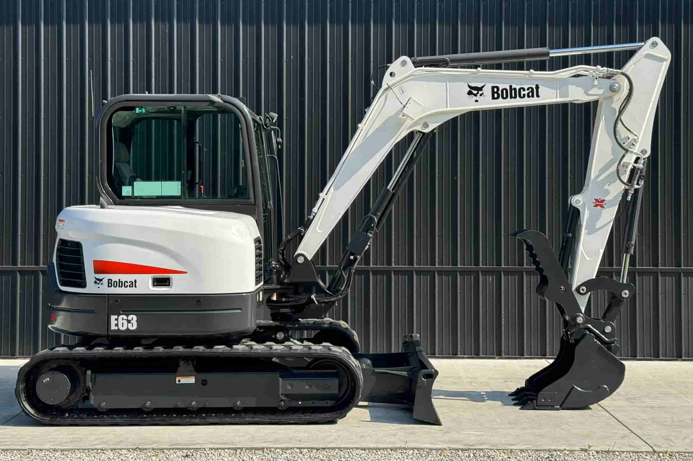 2016 BOBCAT E63 LONG ARM
